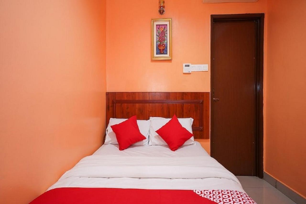 Bercam Times Inn Hotel Ipoh Buitenkant foto